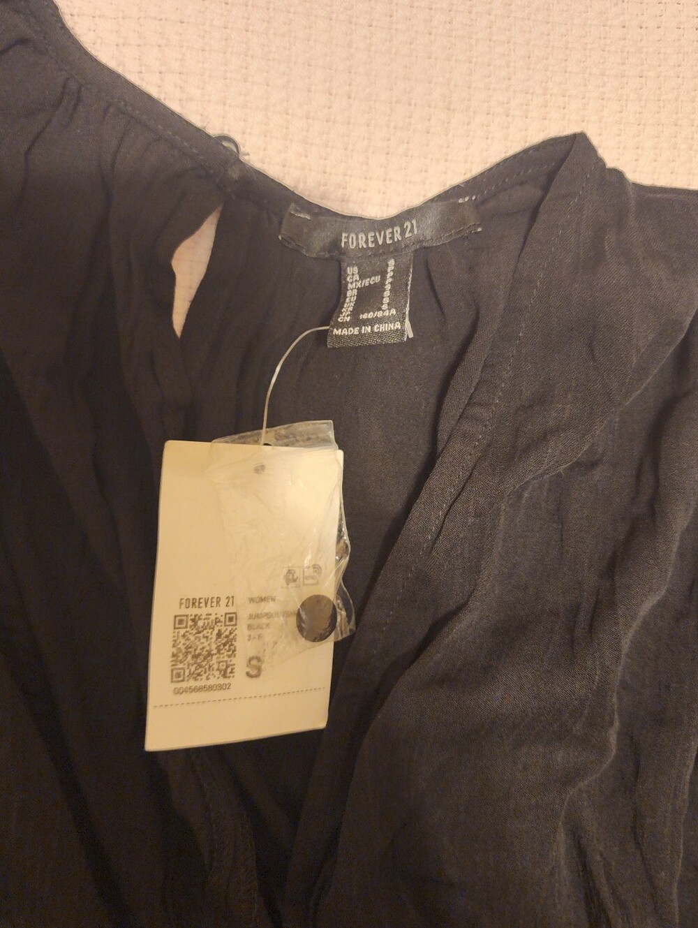 NEW Forever 21 Black Smocked-Waist Long Sleeve Tunic Romper - Picture 7 of 8